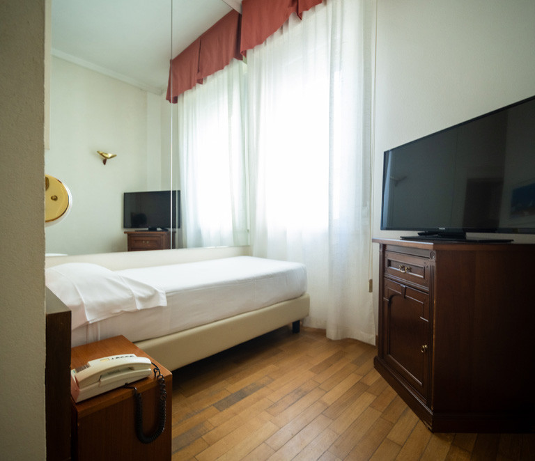 media.Camere-Suite_6Hotel_RosaBianca_Rimini